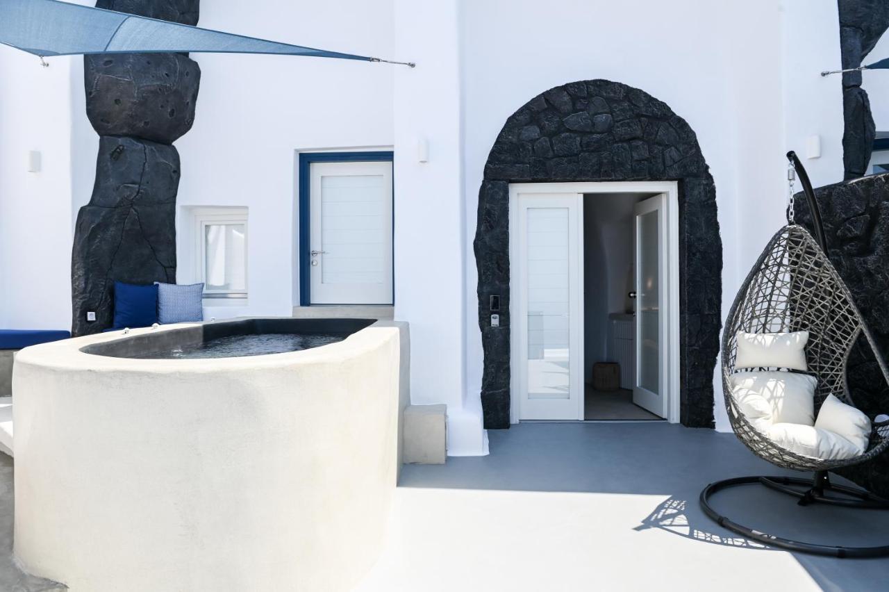 Three Bells Suites Firostefani Eksteriør billede