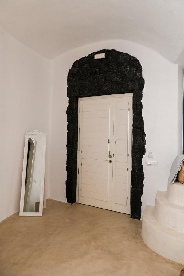 Three Bells Suites Firostefani Eksteriør billede