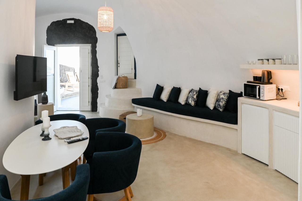 Three Bells Suites Firostefani Eksteriør billede