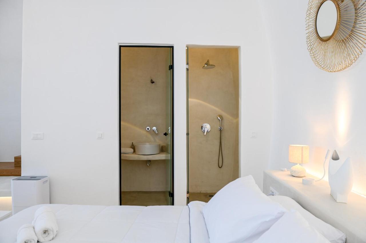 Three Bells Suites Firostefani Eksteriør billede